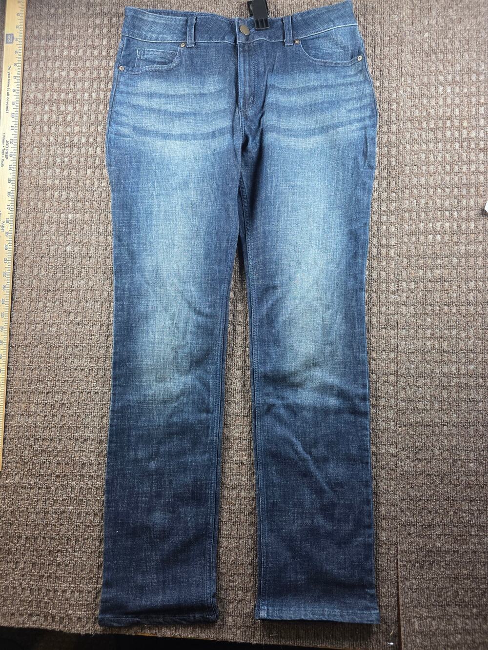 Wrangler Straight Leg Jeans 13x34 Only Worn Once